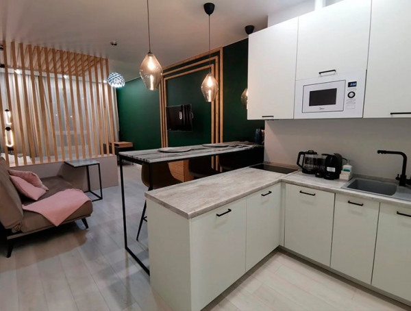 Улучшенная студия для 1-4 гостей с мини-кухней